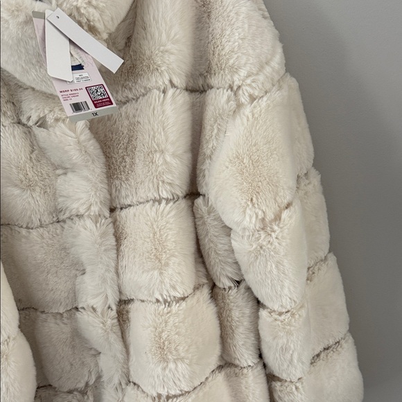Edited X NEW 1x Women's Cream Faux Fur Jacket hunter - Picture 5 of 7